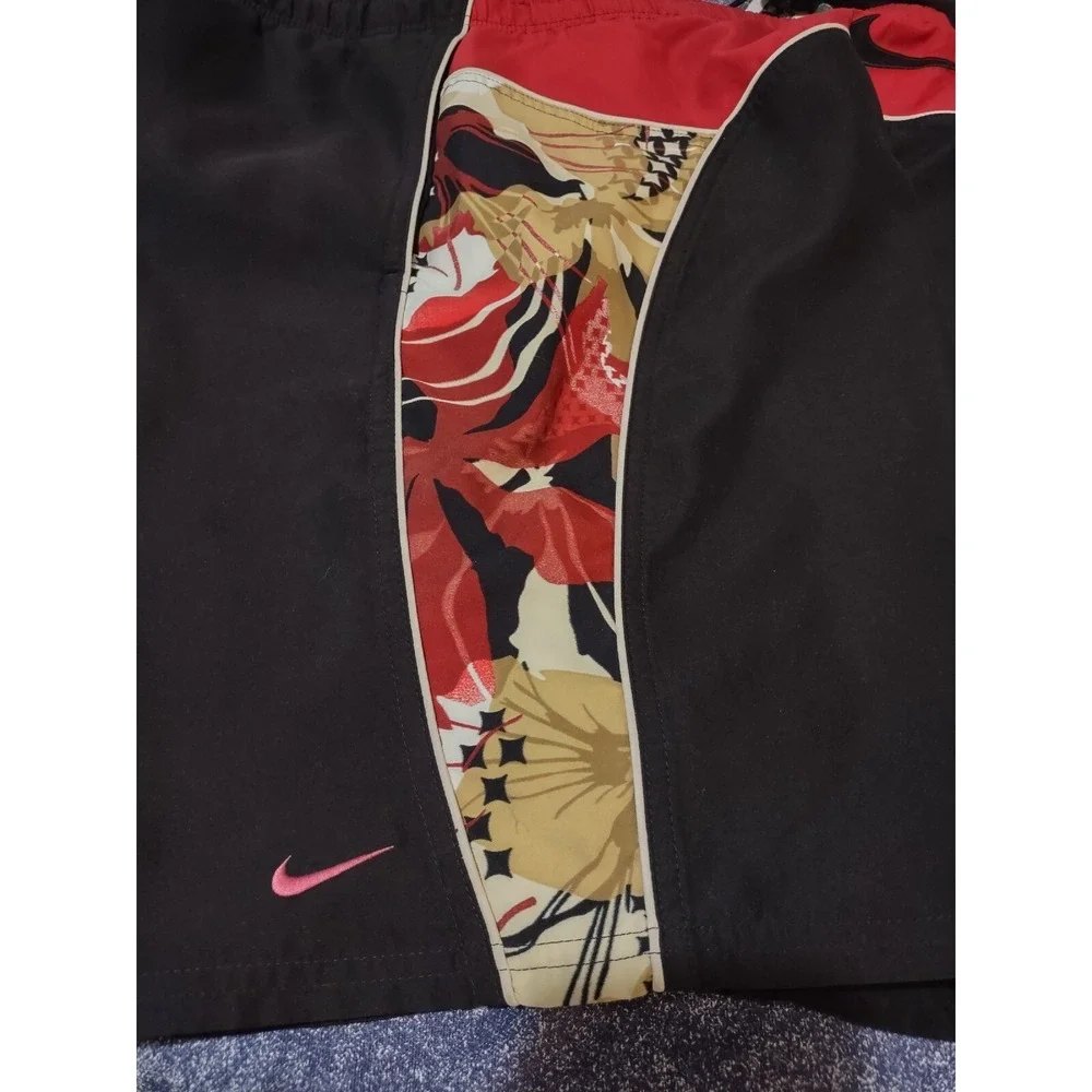Swimsuit Nike M 32/34 Mens Swimwear Bathing Suit Surf‎ Gorp Core Black Graphic